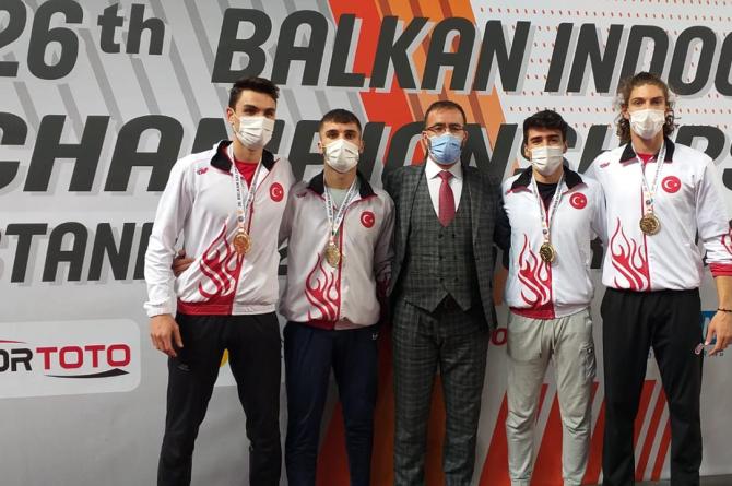 Ay Yıldızlı formayı ilk kez giyen İTÜ öğrencisi Balkan şampiyonu oldu