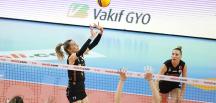 Lider VakıfBank’tan 28’inci galibiyet