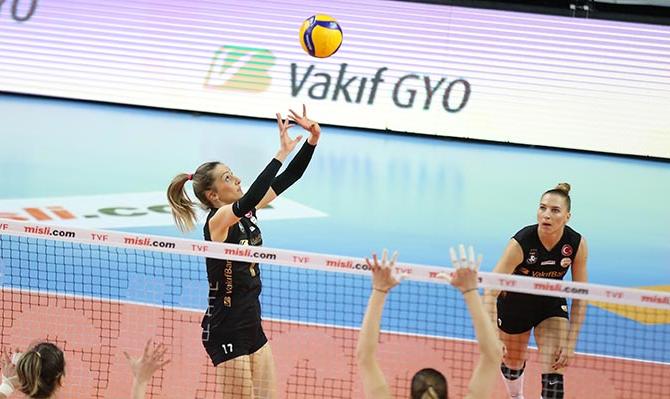 Lider VakıfBank’tan 28’inci galibiyet