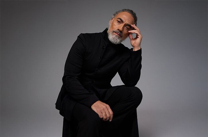 Selim Bayraktar Shakespeare’le Sahnelere Dönüyor