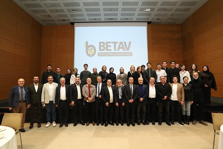 BETAV Vakfı’ndan bursiyer öğrencilere anlamlı iftar buluşması