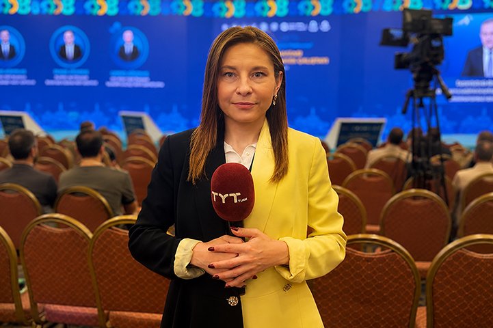 Ekranda Başarılı , Memleketine Vefalı : Dilara İncebacak